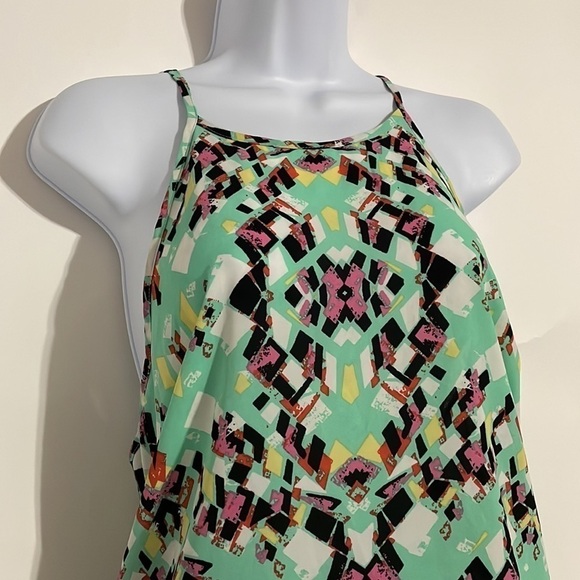 RENEE C. RENEEC. Women’s Geometric Tank Top Blouse! - Picture 3 of 5